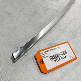 2017 - 2019 JAGUAR XE LEFT FRONT DRIVER DOOR REVEAL CHROME TRIM FINISHER OE