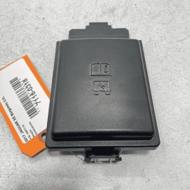 2017 - 2019 JAGUAR XE 2.0L FUSE RELAY BLOCK BOX UPPER COVER CAP OEM