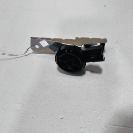 2017-2023 AUDI Q7 WINDSHIELD LEFT DRIVER SIDE A PILLAR LOWER TWEETER SPEAKE