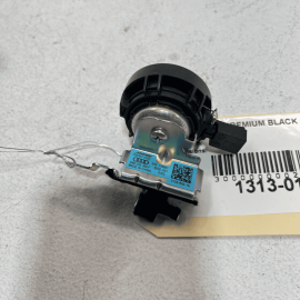 2017-2023 AUDI Q7 WINDSHIELD LEFT DRIVER SIDE A PILLAR LOWER TWEETER SPEAKE