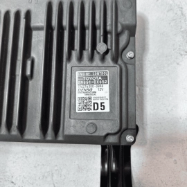 TOYOTA CAMRY 2020 2.5L GAS ENGINE  CONTROL MODULE UNIT ECU W/ BRACKET OEM