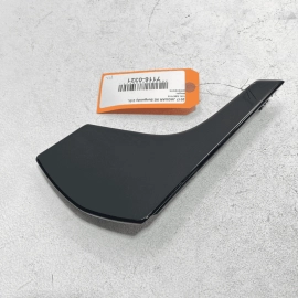 2017-2020 JAGUAR XE FRONT LEFT DRIVER SIDE INTERIOR DOOR PANEL BEZEL MOLDIN 2017-2020 JAGUAR XE FRONT LEFT DRIVER SIDE INTERIOR DOOR PANEL BEZEL MOLDIN