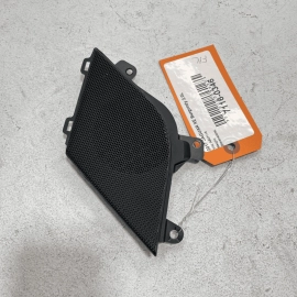 2017-2020 JAGUAR XE FRONT LEFT DRIVER LH SIDE DOOR SPEAKER GRILLE COVER TRI 2017-2020 JAGUAR XE FRONT LEFT DRIVER LH SIDE DOOR SPEAKER GRILLE COVER TRI