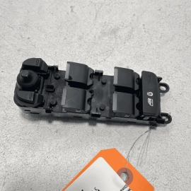 2017-2020 JAGUAR XE FRONT LEFT DRIVER LH SIDE POWER WINDOW MASTER SWITCH OE