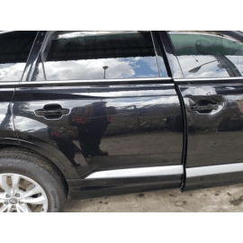 2017 - 2019 AUDI Q7 LEFT DRIVER SIDE HEADLINING ROOF COVER BEZEL TRIM OEM