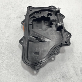 2017 - 2019 JAGUAR XE FRONT LEFT SIDE DOOR WINDOW REGULATOR CARRIER OEM