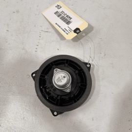 16-22 BMW X1 F48 FRONT OR REAR RIGHT OR LEFT DOOR PANEL SOUND MID SPEAKER O