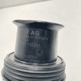 2017 - 2019 AUDI Q7 3.0L ENGINE AIR INTAKE TUBE HOSE  DUCT W/ SEAL RING OEM