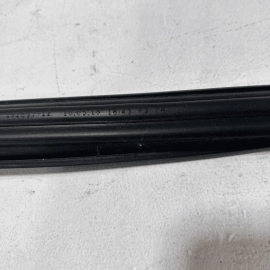 2017-2020 BMW 430i F36 FRONT LEFT DRIVER SIDE DOOR WINDOW RUN CHANNEL SEAL 
