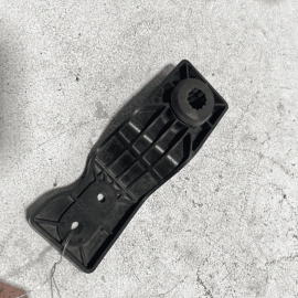 2018-2020 JAGUAR XE XF FRONT RIGHT PASSENGER SIDE UPPER RADIATOR BRACKET OE