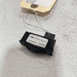 2017-2020 BMW 440i F32 F33 F83 TRUNK LID RELEASE OPEN OPENER CLOSE SWITCH O 2017-2020 BMW 440i F32 F33 F83 TRUNK LID RELEASE OPEN OPENER CLOSE SWITCH O