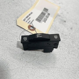 2017-2020 BMW 440i F32 F33 F83 TRUNK LID RELEASE OPEN OPENER CLOSE SWITCH O 2017-2020 BMW 440i F32 F33 F83 TRUNK LID RELEASE OPEN OPENER CLOSE SWITCH O