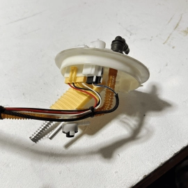 2017-2020 JAGUAR XE Fuel Tank Electric Pump Unit Assembly OEM