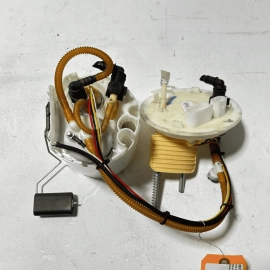 2017-2020 JAGUAR XE Fuel Tank Electric Pump Unit Assembly OEM