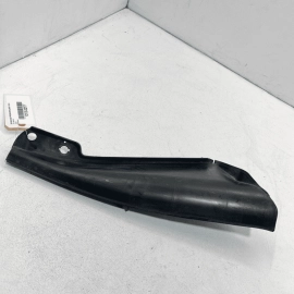 2017 - 2023 AUDI Q7 FRONT PASSENGER SIDE WINDSHIELD WATER DRAIN DEFLECTOR O 2017 - 2023 AUDI Q7 FRONT PASSENGER SIDE WINDSHIELD WATER DRAIN DEFLECTOR O