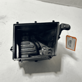 2017-2019 JAGUAR XE XF F-PACE LOWER ENGINE AIR INTAKE CLEANER FILTER BOX OE