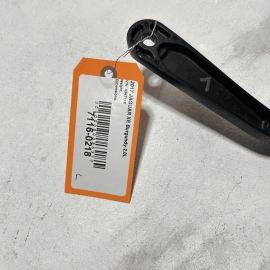 2017-18-19-2020 JAGUAR XE  FRONT LEFT WINDSHIELD WIPER ARM OEM