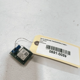 2015 PORSCHE PANAMERA 4S GPS NAVIGATION SYSTEM ANTENNA MODULE UNIT OEM