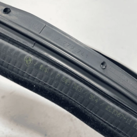 Front Left / Driver Side Door Seal / Weather Stripping BMW 440I 2017-2020 O