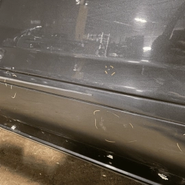 2009-2017 GMC ACADIA Chevrolet Traverse FRONT LEFT DRIVER SIDE DOOR SHELL O