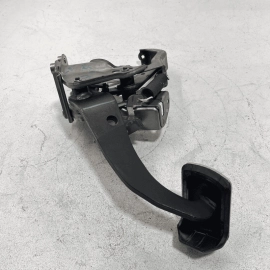 2015 - 2017 LEXUS NX200T NX300H BRAKE STOP PEDAL ASSEMBLY w/ PAD OEM