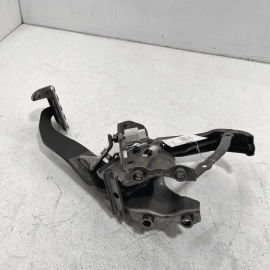 2015 - 2017 LEXUS NX200T NX300H BRAKE STOP PEDAL ASSEMBLY w/ PAD OEM