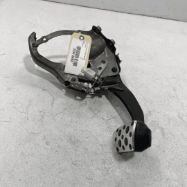 2015 - 2017 LEXUS NX200T NX300H BRAKE STOP PEDAL ASSEMBLY w/ PAD OEM
