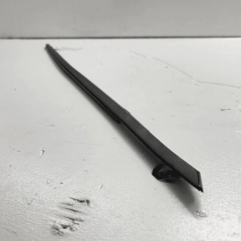 2023 MAZDA CX-50 FRONT PASSENGER DOOR WINDOW BELT MOLDING WHEATHERSTRIP OEM 2023 MAZDA CX-50 FRONT PASSENGER DOOR WINDOW BELT MOLDING WHEATHERSTRIP OEM