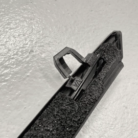 2023 MAZDA CX-50 FRONT PASSENGER DOOR WINDOW BELT MOLDING WHEATHERSTRIP OEM 2023 MAZDA CX-50 FRONT PASSENGER DOOR WINDOW BELT MOLDING WHEATHERSTRIP OEM