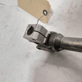 2017 - 2020 BMW 440i RWD LOWER STEERING COLUMN SHAFT U JOINT LINK LINKAGE O