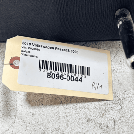 VOLKSWAGEN PASSAT 2016-2018 REAR SEAT CENTER SIDE HEAD REST HEADREST OEM