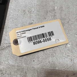 VOLKSWAGEN PASSAT 2016-2019 FRONT DRIVER SIDE DOOR PANEL MOLDING TRIM COVER VOLKSWAGEN PASSAT 2016-2019 FRONT DRIVER SIDE DOOR PANEL MOLDING TRIM COVER