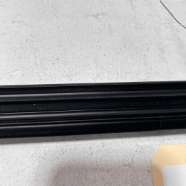 VOLKSWAGEN PASSAT 2012-2022 FRONT DRIVER DOOR WINDOW INNER WEATHERSTRIP SEA