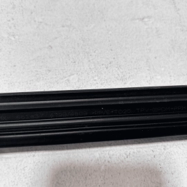 VOLKSWAGEN PASSAT 2012-2022 FRONT DRIVER DOOR WINDOW INNER WEATHERSTRIP SEA