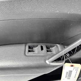 VOLKSWAGEN PASSAT 2012-2018 FRONT LEFT DRIVER SIDE INTERIOR DOOR PANEL TRIM