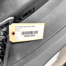 VOLKSWAGEN PASSAT 2012-2018 FRONT LEFT DRIVER SIDE INTERIOR DOOR PANEL TRIM