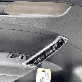 VOLKSWAGEN PASSAT 2012-2018 FRONT LEFT DRIVER SIDE INTERIOR DOOR PANEL TRIM