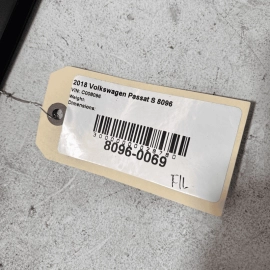 VOLKSWAGEN PASSAT 2012-2022 FRONT DRIVER DOOR WINDOW BELT WEATHERSTRIP SEAL