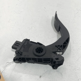 Throttle Gas Accelerator Pedal Audi A8 Quattro L 2011-2018 OEM