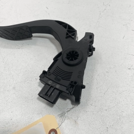 Throttle Gas Accelerator Pedal Audi A8 Quattro L 2011-2018 OEM