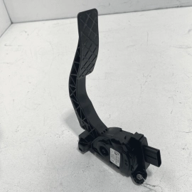 Throttle Gas Accelerator Pedal Audi A8 Quattro L 2011-2018 OEM