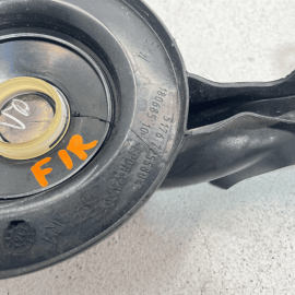 BMW 440i 2017-2020 UNDER HOOD RIGHT PASSENGER SIDE WEATHERSTRIP SEAL OEM