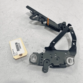 2017 - 2020  BMW 440i FRONT LEFT DRIVER SIDE HOOD BONET HINGE SUPPORT OEM
