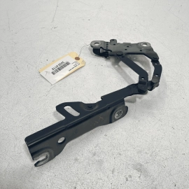 2017 - 2020  BMW 440i FRONT RIGHT PASSENGER SIDE HOOD BONET HINGE SUPPORT O