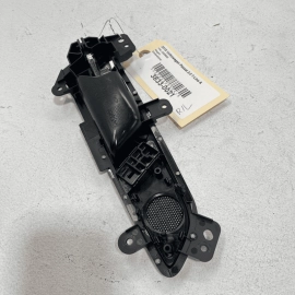 VOLKSWAGEN PASSAT 2018-2019 REAR LEFT DRIVER SIDE DOOR INTERIOR HANDLE OEM