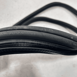 VOLKSWAGEN PASSAT 2012-2022 FRONT PASSENGER SIDE DOOR BODY WEATHERSTRIP SEA