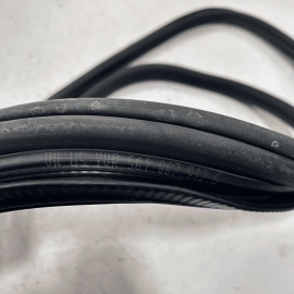 VOLKSWAGEN PASSAT 2012-2022 FRONT PASSENGER SIDE DOOR BODY WEATHERSTRIP SEA VOLKSWAGEN PASSAT 2012-2022 FRONT PASSENGER SIDE DOOR BODY WEATHERSTRIP SEA