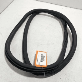 VOLKSWAGEN PASSAT 2012-2022 REAR DRIVER SIDE DOOR BODY WEATHERSTRIP SEAL OE VOLKSWAGEN PASSAT 2012-2022 REAR DRIVER SIDE DOOR BODY WEATHERSTRIP SEAL OE
