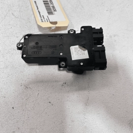 VOLKSWAGEN PASSAT 2012-2022 FRONT DRIVER SIDE SEAT ADJUSTMENT CONTROL SWITC