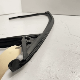 2023 MAZDA CX-50 FRONT RIGHT PASSENGER DOOR WINDOW GLASS RUN CHANNEL SEAL O